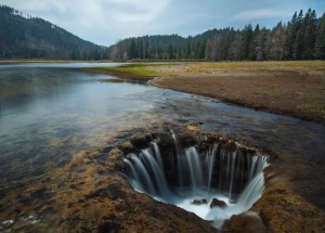Lost Lake in Mount Hood National Forest (1)