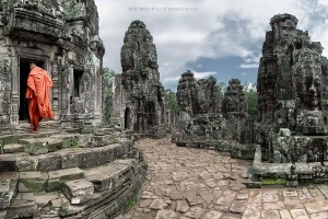 Silence of the Gods by Roberto Pazzi