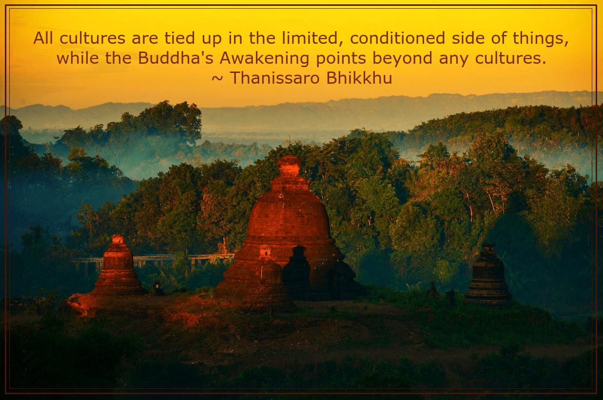 Mrauk-u by Saravut Whanset